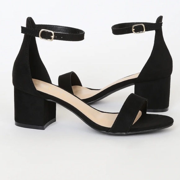 Black Block Heel Classic Sandal Ankle Strap - Picture 2 of 3